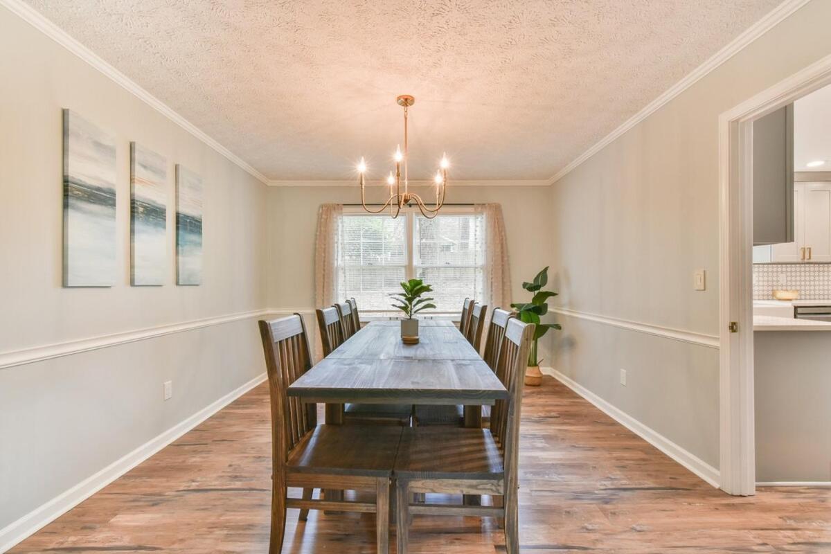 Cozy Home With Arcade, Ping Pong & Fenced Backyard Lawrenceville Exterior photo