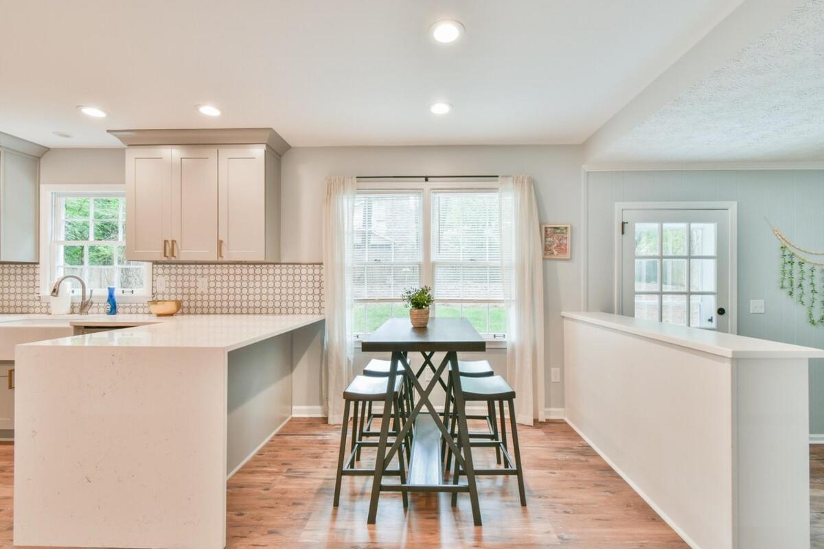 Cozy Home With Arcade, Ping Pong & Fenced Backyard Lawrenceville Exterior photo